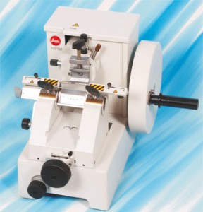 میکروتوم 1512 leitz آلمان